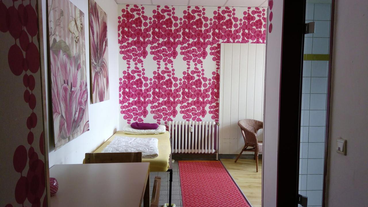 نزل أوسنابروكفي Penthouse Backpackers المظهر الخارجي الصورة