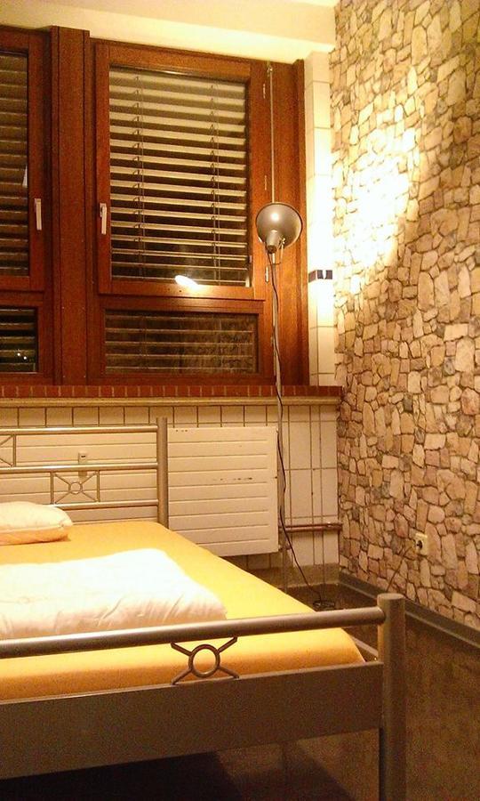 نزل أوسنابروكفي Penthouse Backpackers المظهر الخارجي الصورة